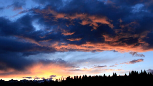 Sonnenuntergang im Primiero Tal