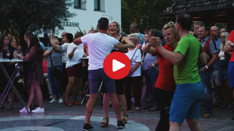 Die Sommerabende in Schenna