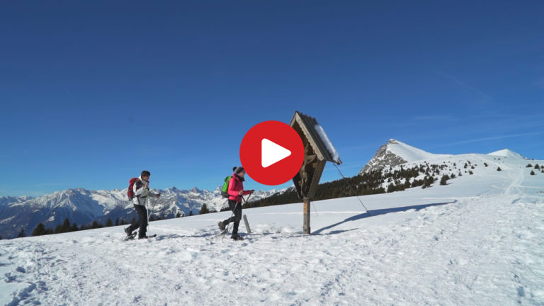 Con le ciaspole sopra Falzeben