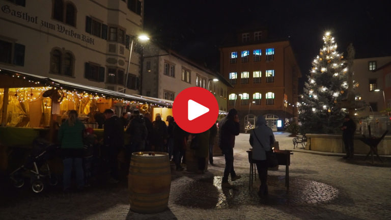 Atmosfera natalizia a Caldaro
