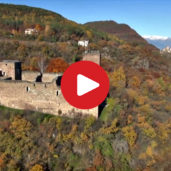 Schloss Boymont bei Eppan aus der Luft